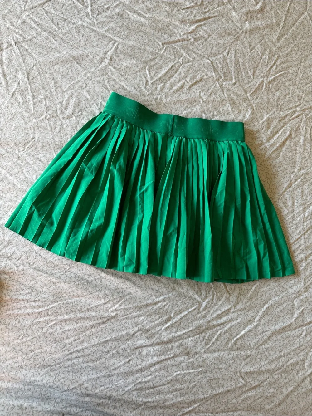 ALO Yoga Emerald Green Pleated Skater Skirt